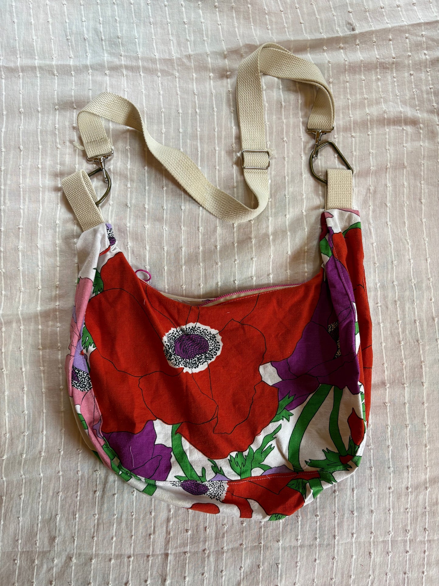Poppy Cresent Bag - Large