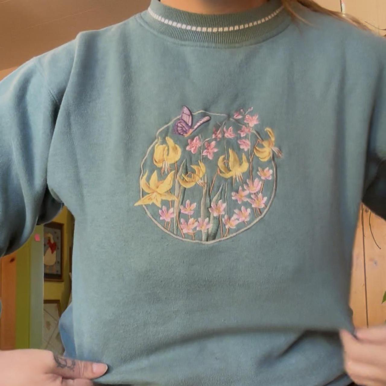 vintage embroidered crew